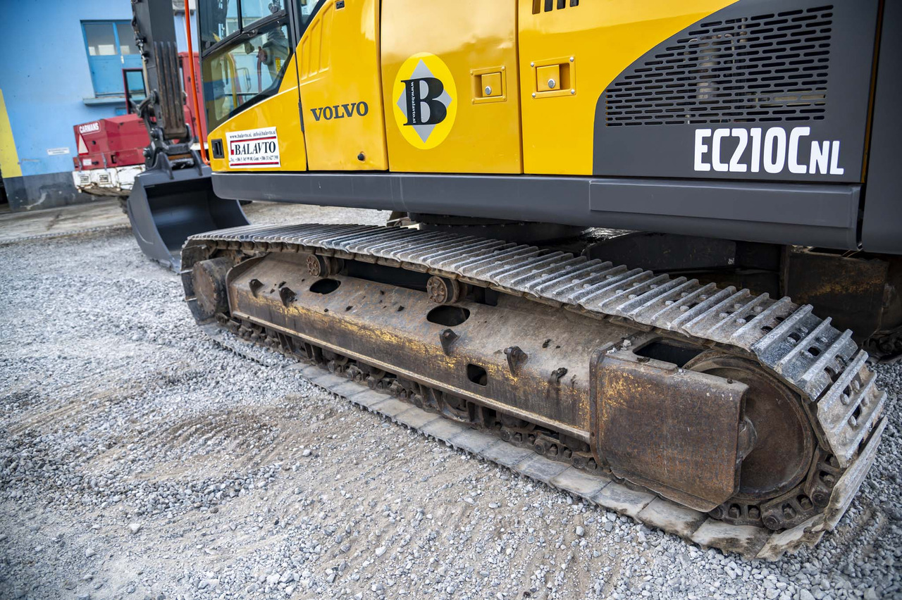 حفار زحاف VOLVO EC210CNL: صورة 33