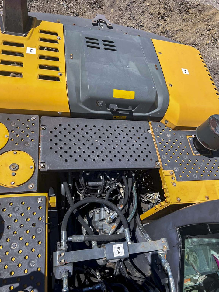 VOLVO EC220D VOLVO EC220D: صورة 8