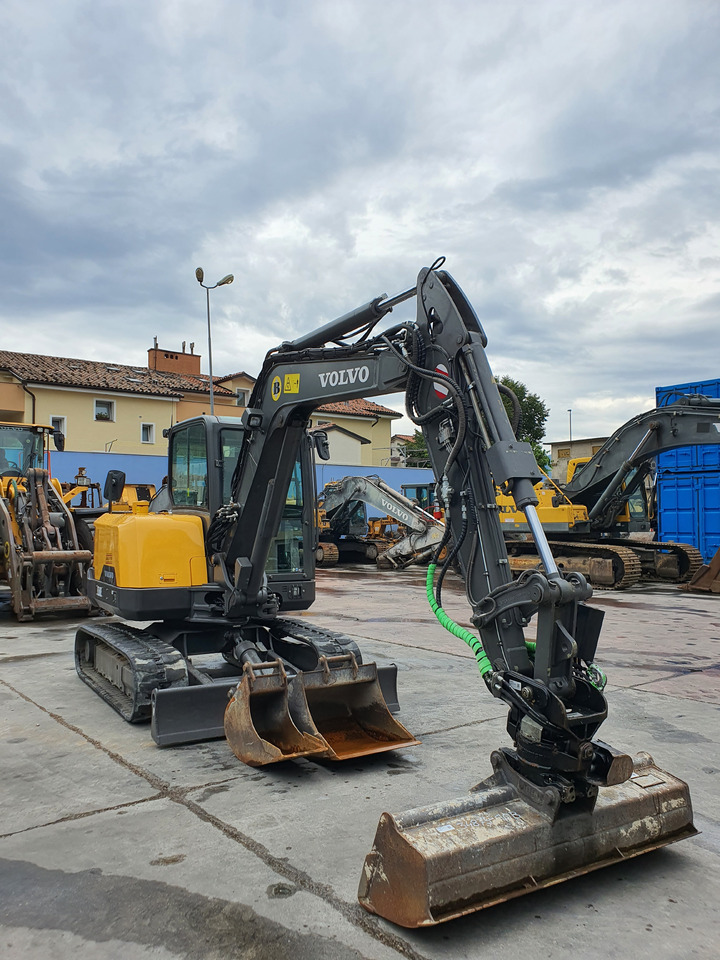 VOLVO EC60E - حفارة مُصَّغرة: صورة 5 VOLVO EC60E - حفارة مُصَّغرة: صورة 5