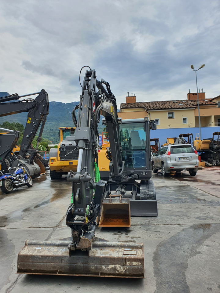VOLVO EC60E - حفارة مُصَّغرة: صورة 4 VOLVO EC60E - حفارة مُصَّغرة: صورة 4