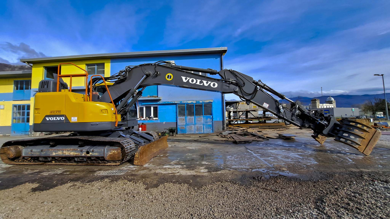 VOLVO ECR235EL - حفار زحاف: صورة 4 VOLVO ECR235EL - حفار زحاف: صورة 4