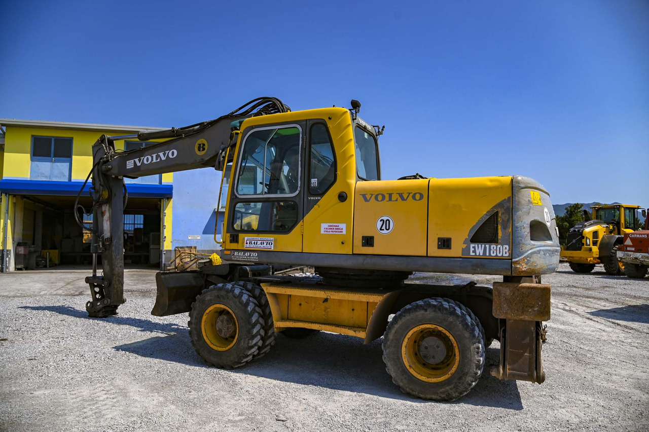 VOLVO EW180B - حفارة دولاب: صورة 3 VOLVO EW180B - حفارة دولاب: صورة 3
