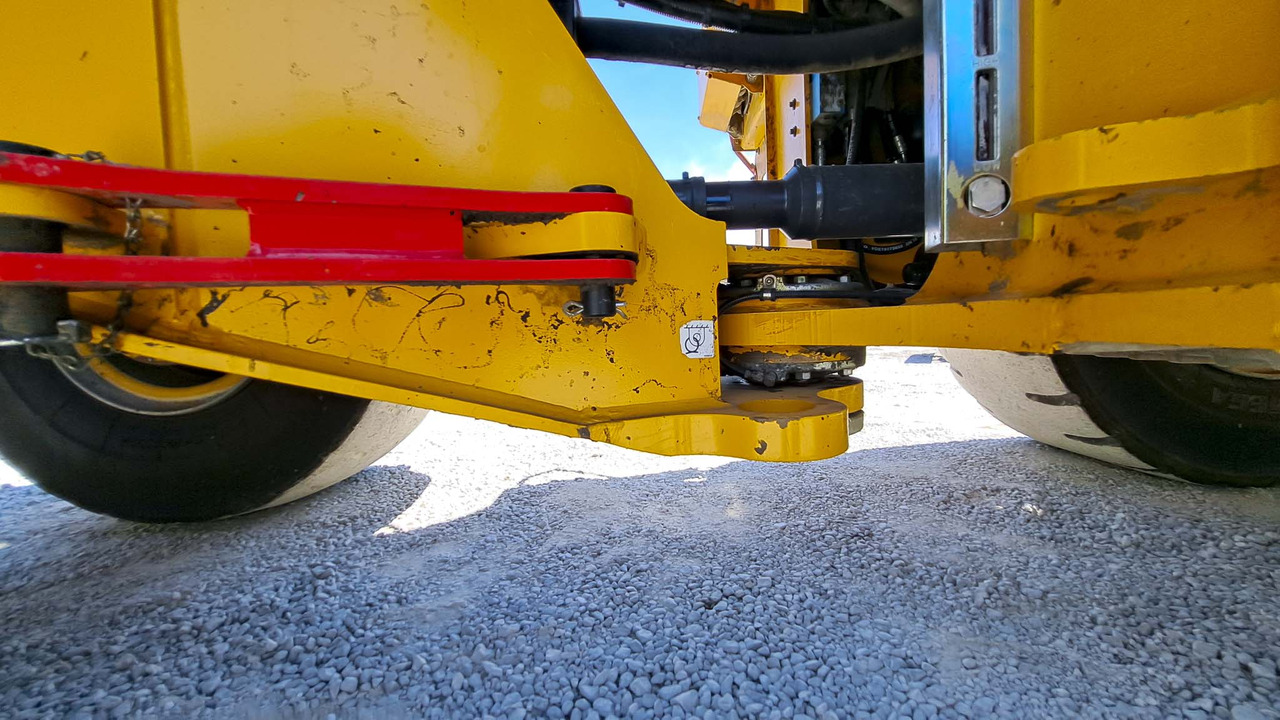 اللودر بعجل VOLVO L120H: صورة 40 اللودر بعجل VOLVO L120H: صورة 40