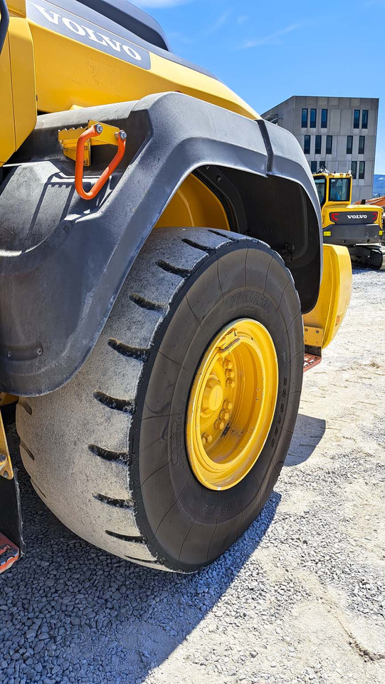 اللودر بعجل VOLVO L120H: صورة 31 اللودر بعجل VOLVO L120H: صورة 31