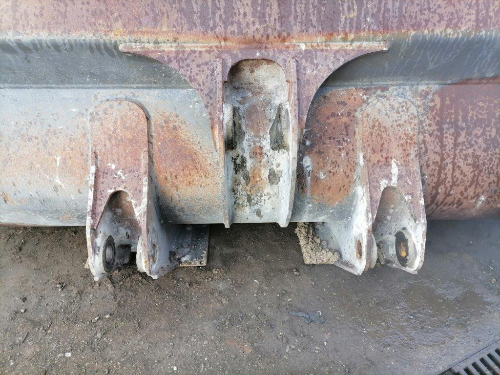 VOLVO loader bucket 2800 mm - بكت شيول - اللودر بعجل: صورة 4 VOLVO loader bucket 2800 mm - بكت شيول - اللودر بعجل: صورة 4