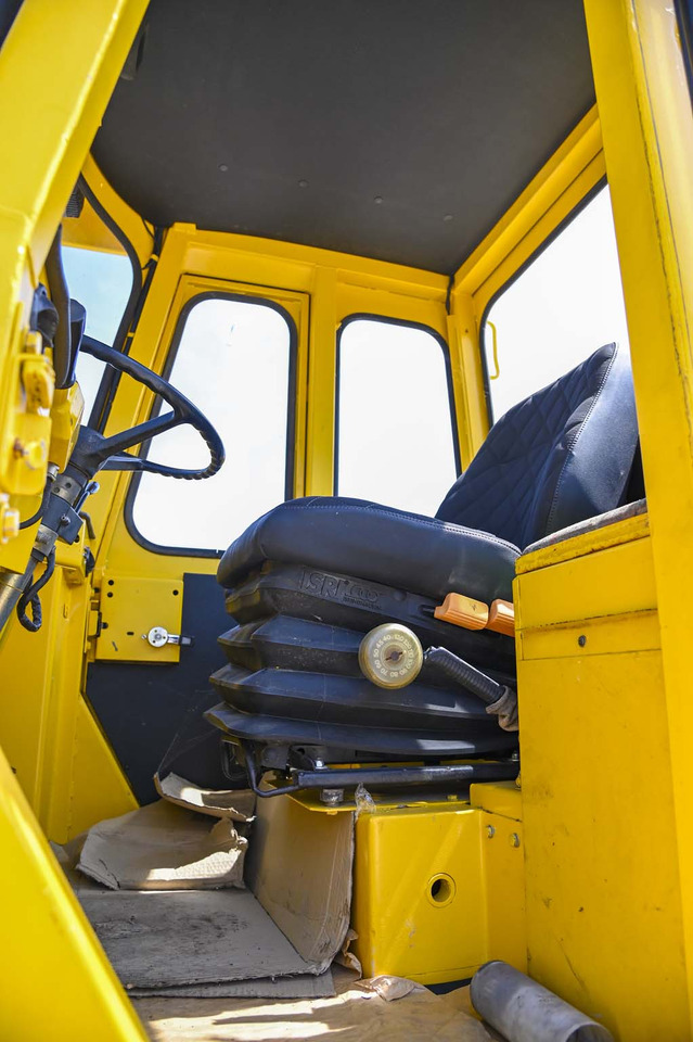 اللودر بعجل Volvo BM4300: صورة 45