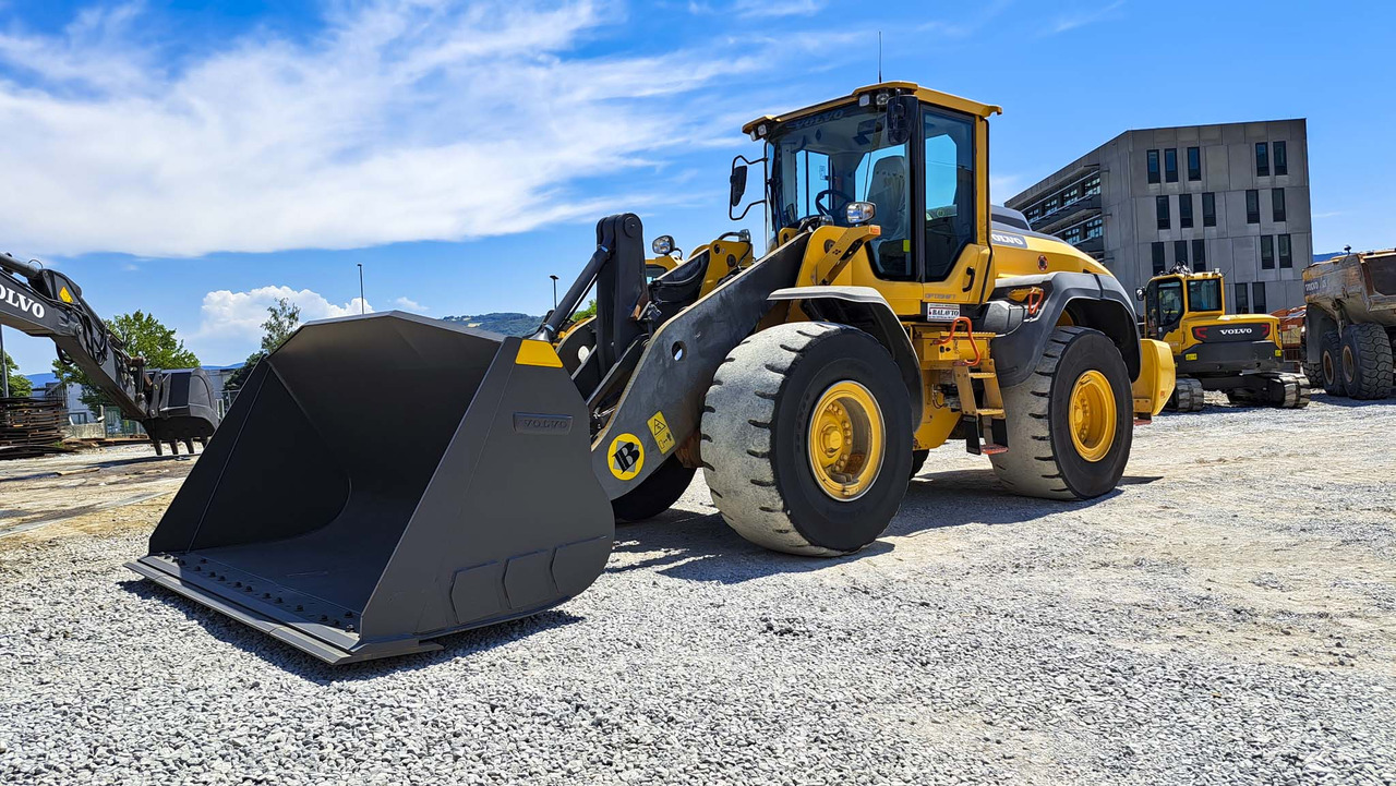 Volvo L120H - اللودر بعجل: صورة 1 Volvo L120H - اللودر بعجل: صورة 1