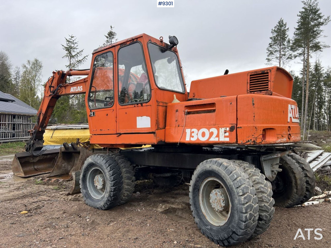 Atlas 1302 E Wheeled excavator with attachments (VIDEO) - حفارة دولاب: صورة 3 Atlas 1302 E Wheeled excavator with attachments (VIDEO) - حفارة دولاب: صورة 3