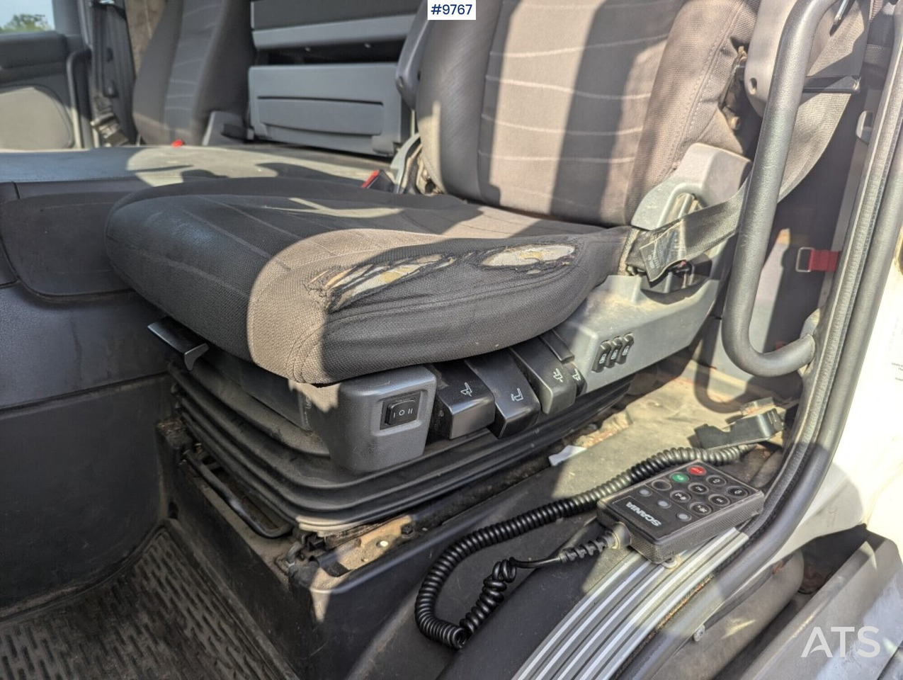 شاحنة مقفلة Box Truck Scania P320 4X2 with tail lift: صورة 6