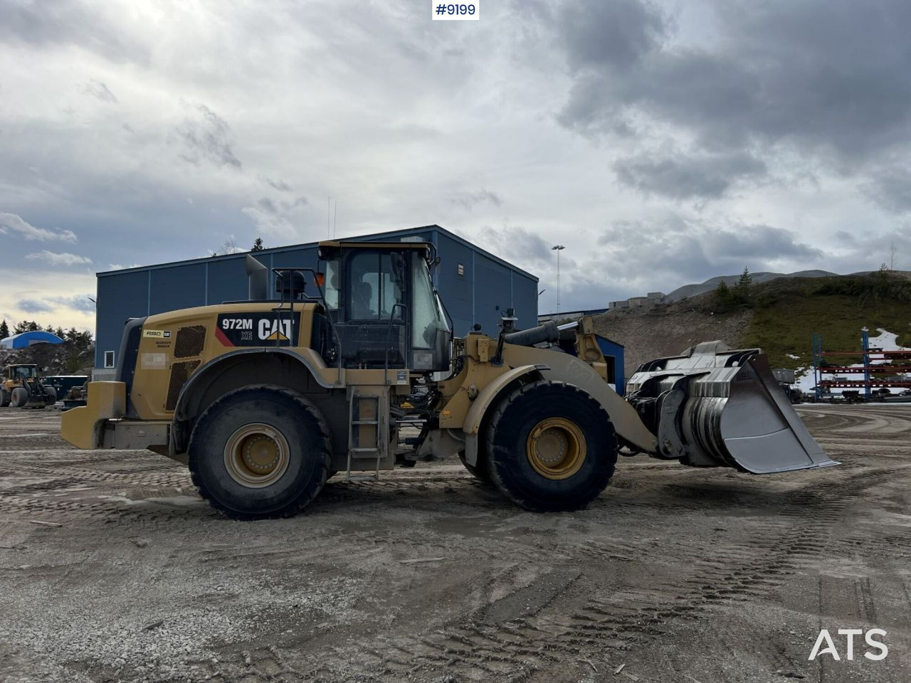 CAT 972 MXE Wheel loader with bucket (VIDEO) - اللودر بعجل: صورة 2 CAT 972 MXE Wheel loader with bucket (VIDEO) - اللودر بعجل: صورة 2