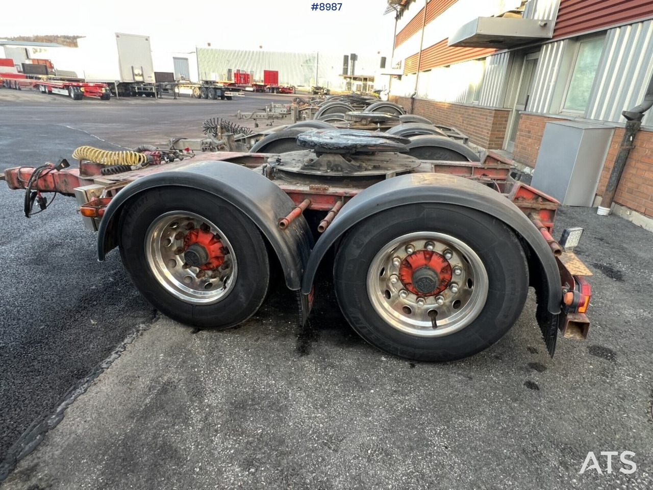 Dolly Renders - مقطورة دوللي: صورة 2 Dolly Renders - مقطورة دوللي: صورة 2