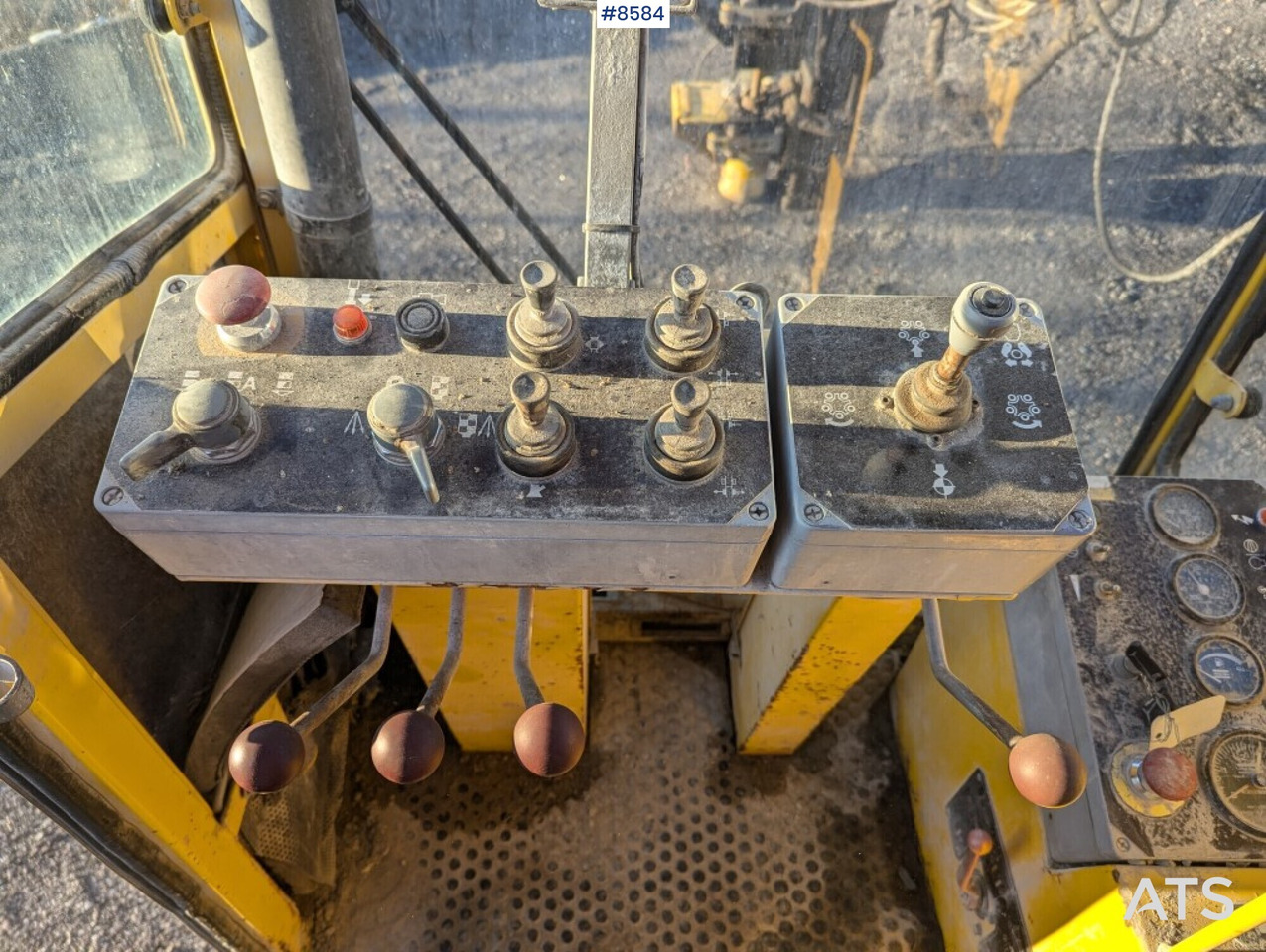 برج الحفر Drill rigg Atlas Copco ROC 642 HP with cab (SEE VIDEO): صورة 16