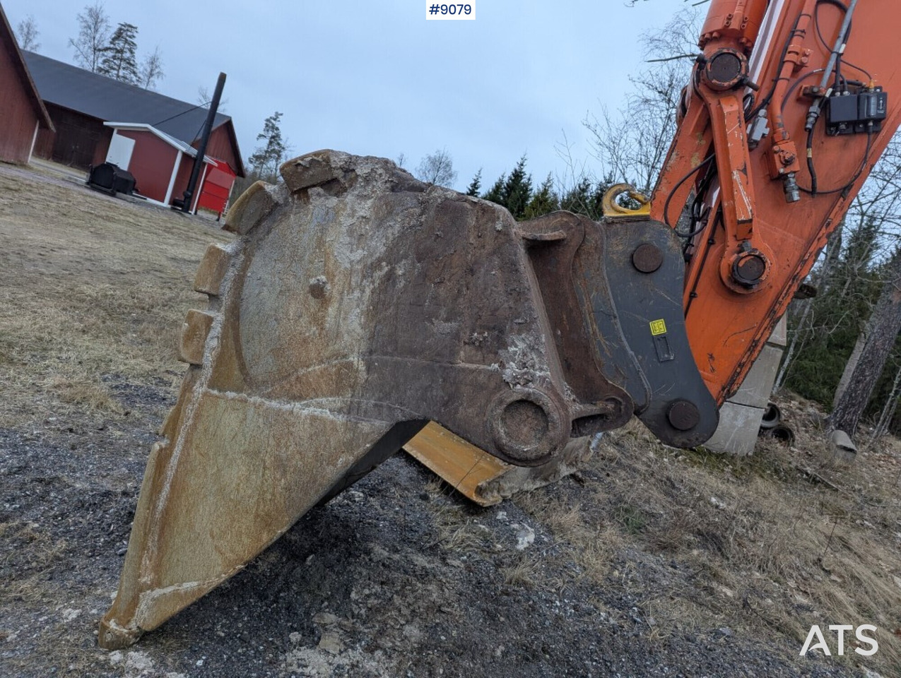 Excavator Hitachi ZX350LC-5B with bucket and digging system - حفارة: صورة 5 Excavator Hitachi ZX350LC-5B with bucket and digging system - حفارة: صورة 5
