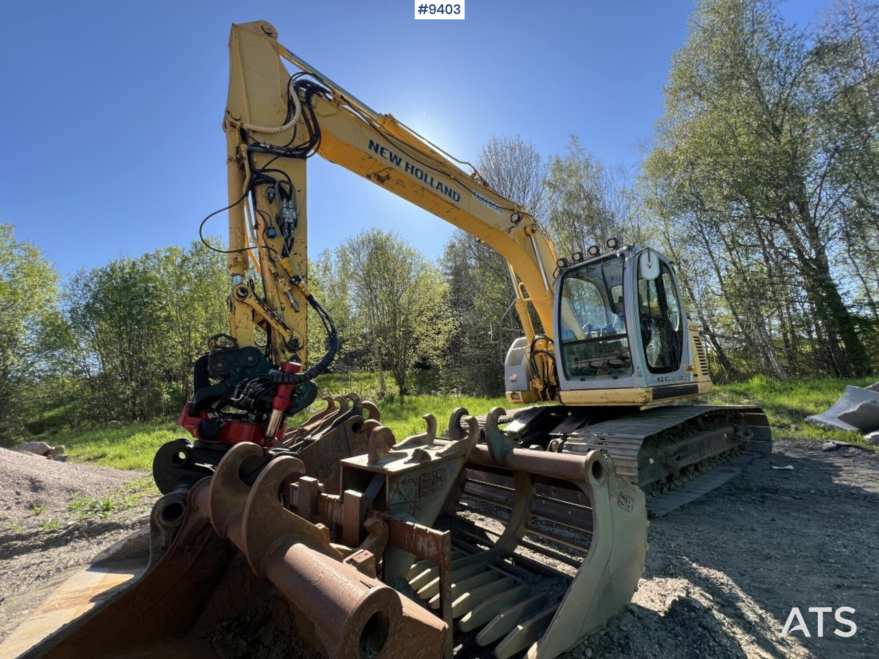 حفار زحاف Excavator - New Holland E135 - Kobelco (SEE VIDEO): صورة 1