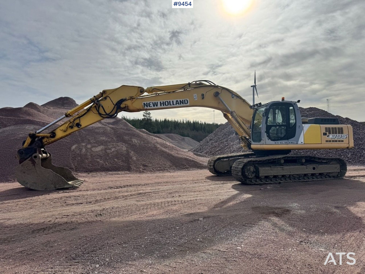 Excavator New Holland E385 - حفار زحاف: صورة 3 Excavator New Holland E385 - حفار زحاف: صورة 3