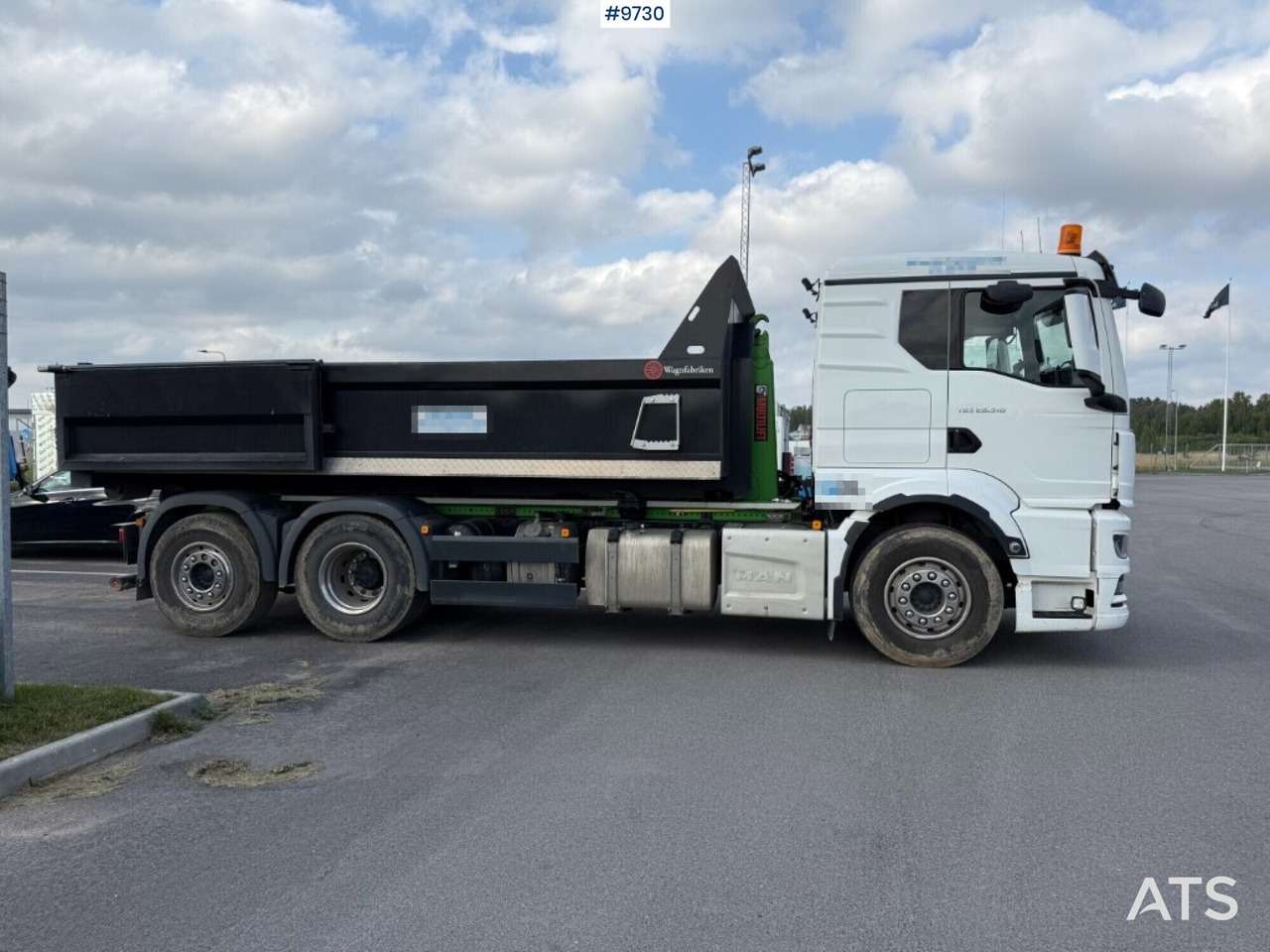 Hook lift MAN TGS 26.510 with crane flatbed and gravel flatbed - شاحنة ذات خطاف: صورة 5 Hook lift MAN TGS 26.510 with crane flatbed and gravel flatbed - شاحنة ذات خطاف: صورة 5