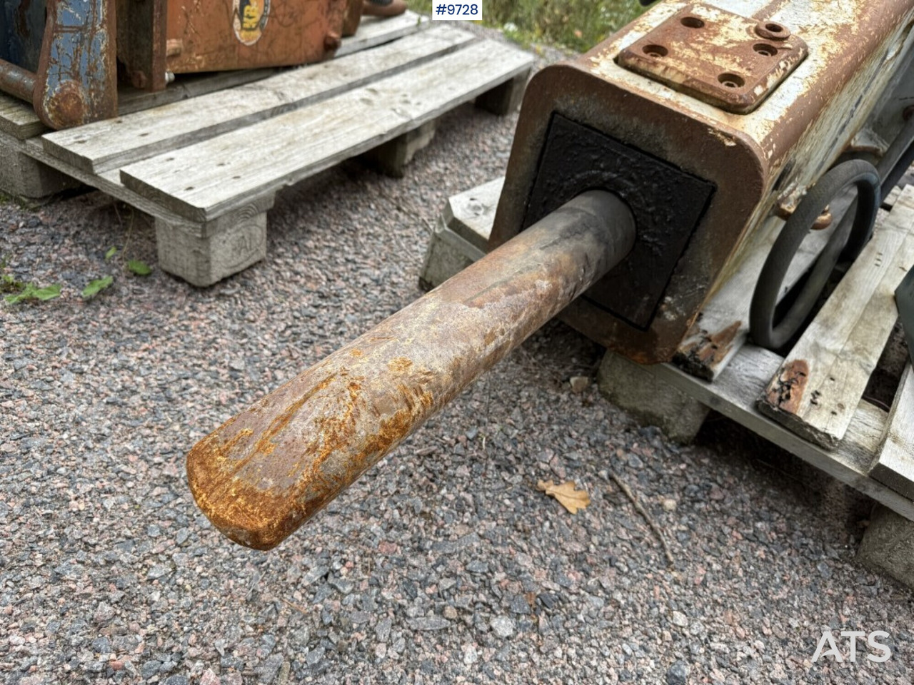 Hydraulic hammer Furukawa F9LN S45 - مطرقة هيدروليكية: صورة 3 Hydraulic hammer Furukawa F9LN S45 - مطرقة هيدروليكية: صورة 3