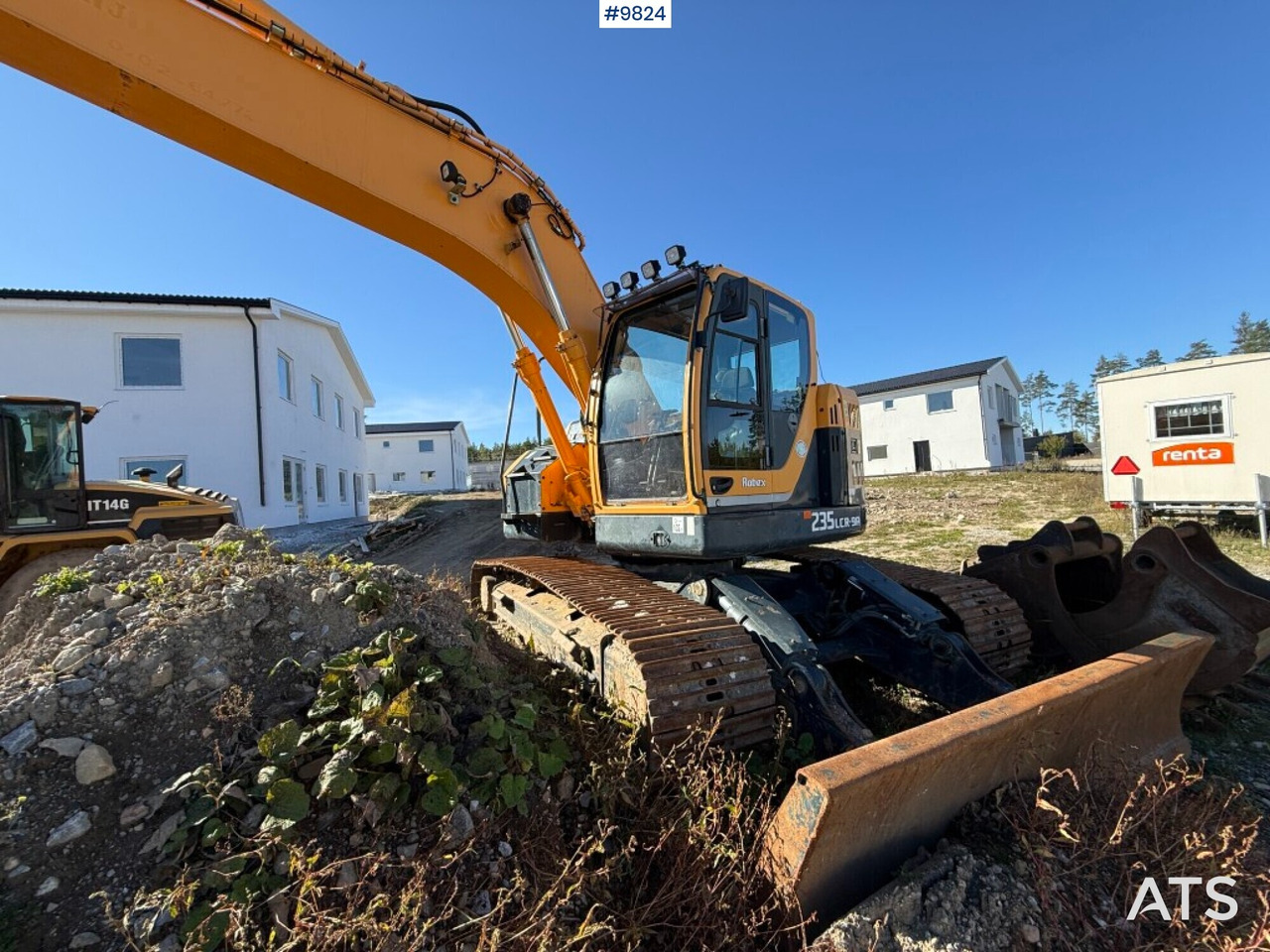 Hyundai Robex 235LCR-9A excavator - آليات: صورة 4 Hyundai Robex 235LCR-9A excavator - آليات: صورة 4