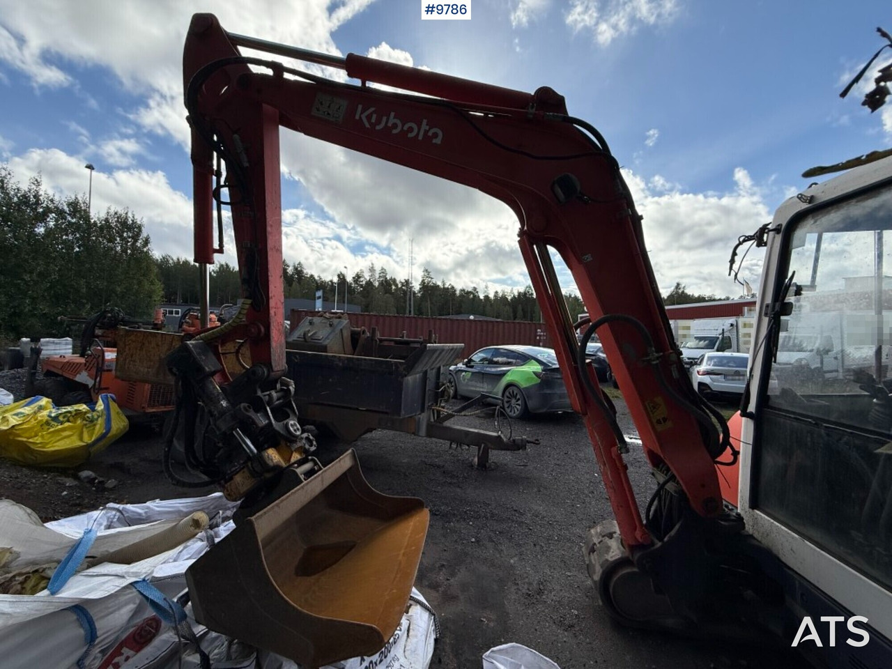 Kubota U45-3a crawler excavator with tiltrotator and buckets - حفارة مُصَّغرة: صورة 4 Kubota U45-3a crawler excavator with tiltrotator and buckets - حفارة مُصَّغرة: صورة 4