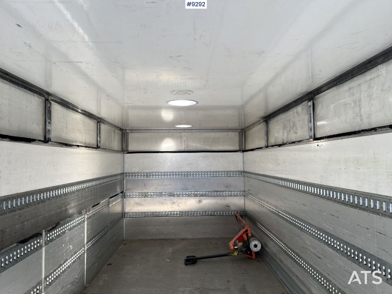شاحنة مقفلة MAN TGM 26.340 6X2 Box truck: صورة 13