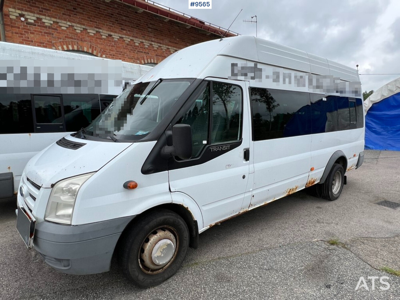 Minibus - 16-seater bus - FORD TRANSIT 430L 17-P B - حافلة صغيرة, ميكروباص: صورة 1 Minibus - 16-seater bus - FORD TRANSIT 430L 17-P B - حافلة صغيرة, ميكروباص: صورة 1