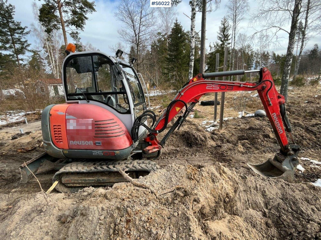 Neuson 2503 RD Mini Excavator - حفارة: صورة 2 Neuson 2503 RD Mini Excavator - حفارة: صورة 2