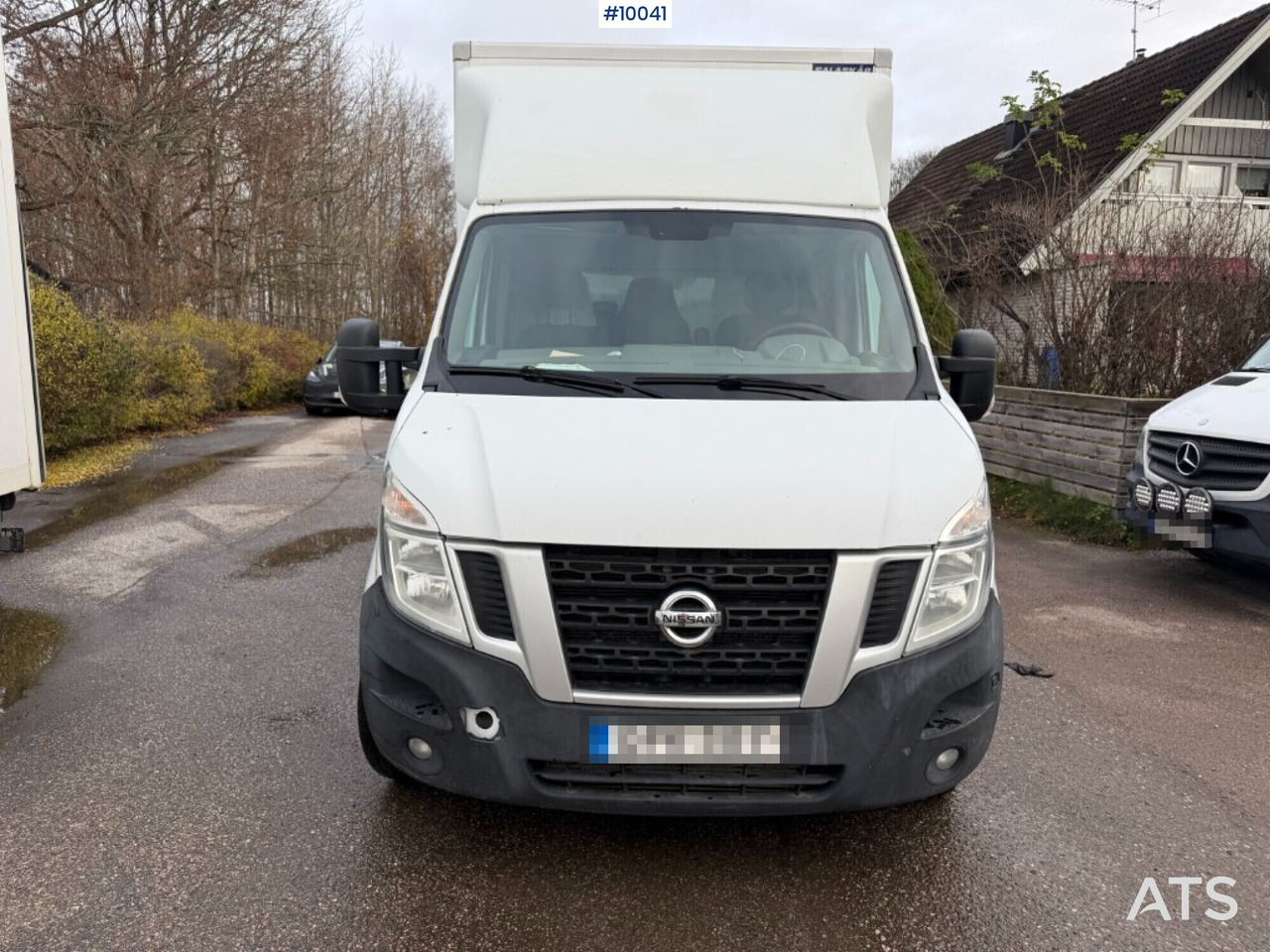شاحنة مغلقة الصندوق Nissan NV 400 with tail lift: صورة 10