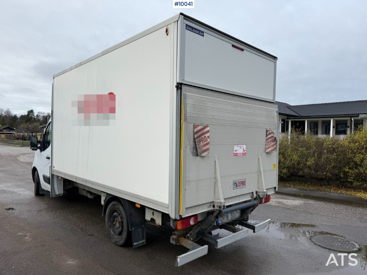 Nissan NV 400 with tail lift - شاحنة مغلقة الصندوق: صورة 3 Nissan NV 400 with tail lift - شاحنة مغلقة الصندوق: صورة 3