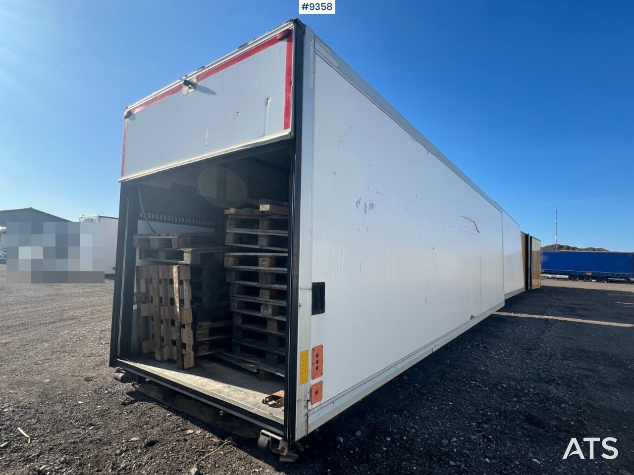 Refrigerated trailer cabinet FOKOR - مُبرِّد صندوق مغلق: صورة 2 Refrigerated trailer cabinet FOKOR - مُبرِّد صندوق مغلق: صورة 2