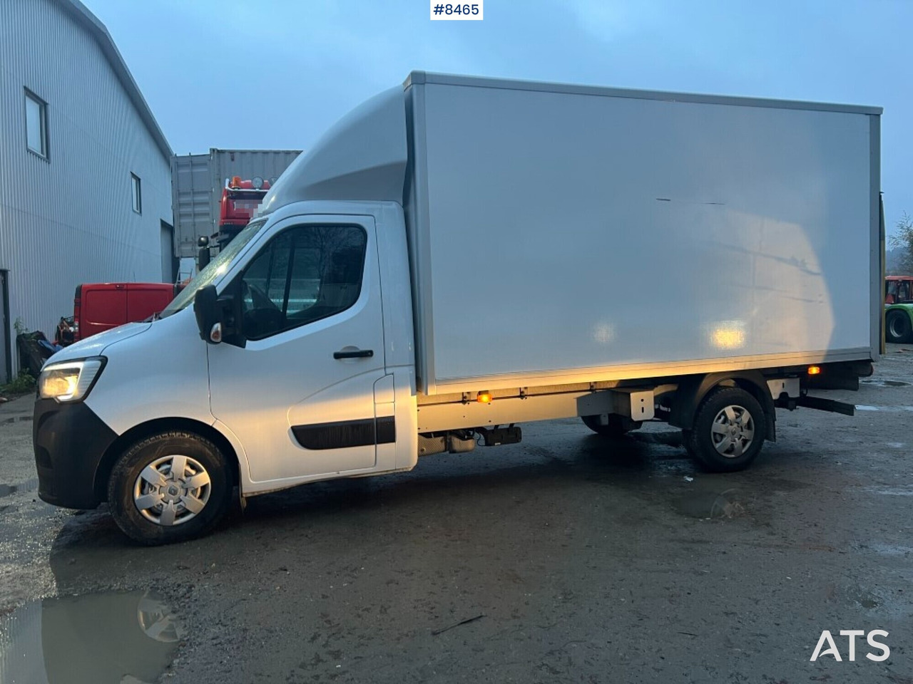 Renault master with tail lift - شاحنة مغلقة الصندوق: صورة 4 Renault master with tail lift - شاحنة مغلقة الصندوق: صورة 4