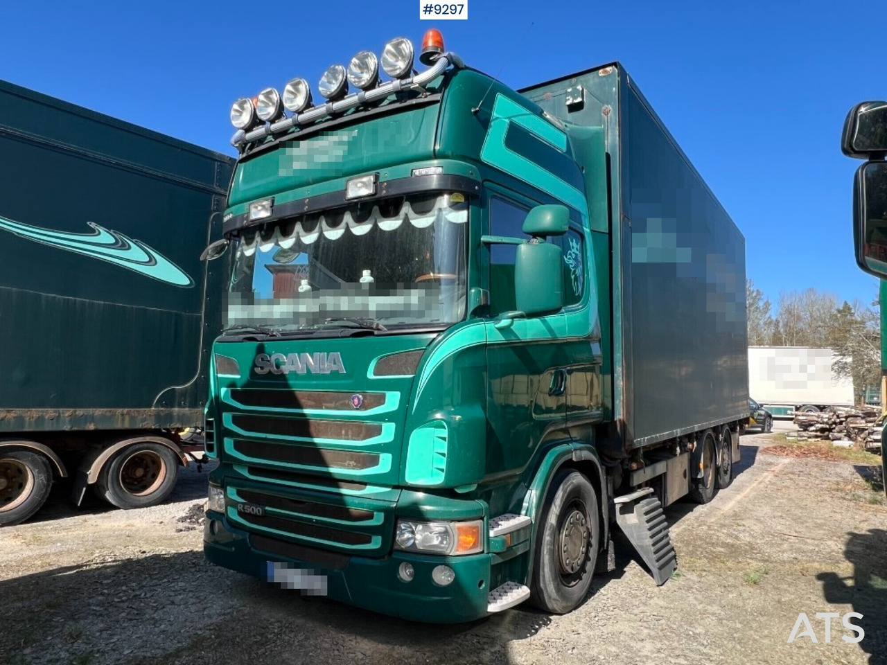 SCANIA R500 LB 6X2*4 HNB Visir with Visir trailer BRIAB - شاحنة مقفلة: صورة 1 SCANIA R500 LB 6X2*4 HNB Visir with Visir trailer BRIAB - شاحنة مقفلة: صورة 1