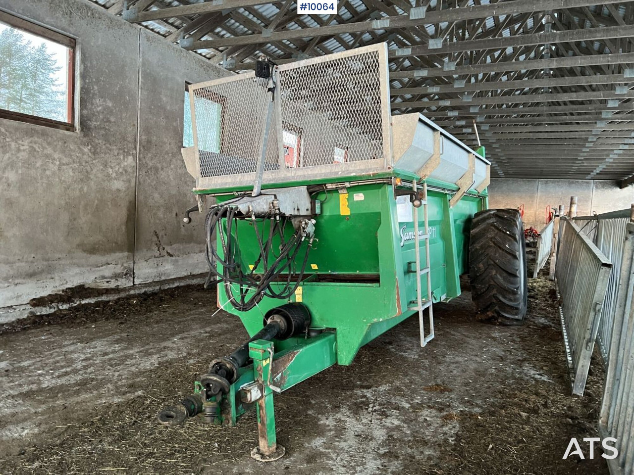 Samson SP11 Fertilizer Spreader - آلة رش السماد الطبيعي: صورة 2 Samson SP11 Fertilizer Spreader - آلة رش السماد الطبيعي: صورة 2