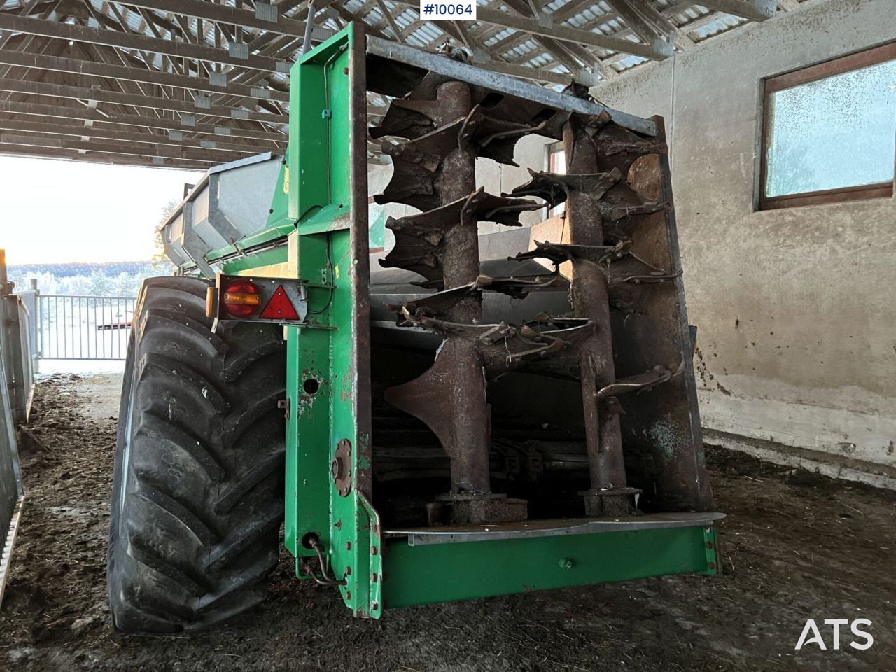 Samson SP11 Fertilizer Spreader - آلة رش السماد الطبيعي: صورة 3 Samson SP11 Fertilizer Spreader - آلة رش السماد الطبيعي: صورة 3