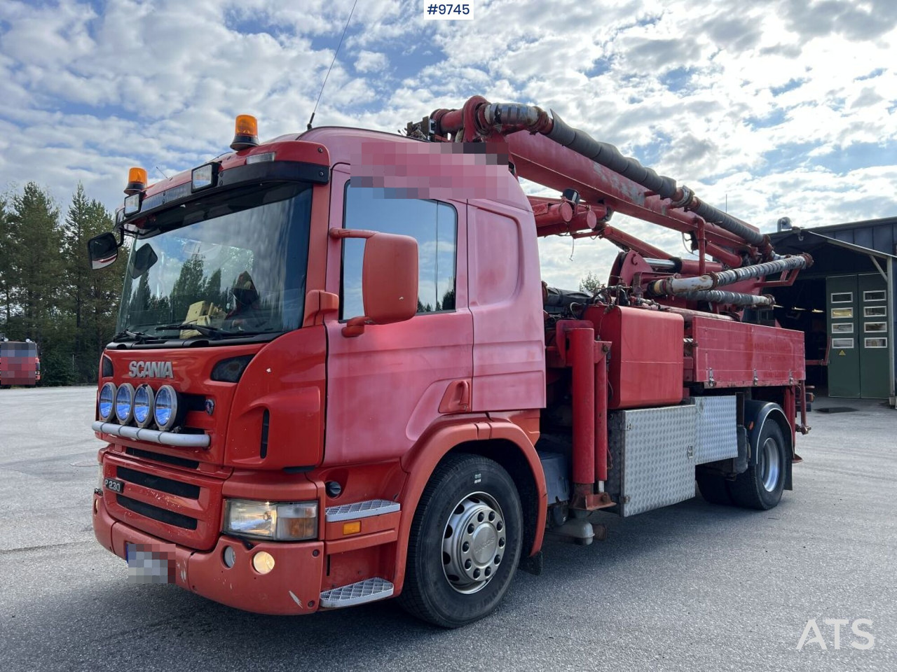Scania P230 with Concrete pump - مضخة خرسانة: صورة 1 Scania P230 with Concrete pump - مضخة خرسانة: صورة 1