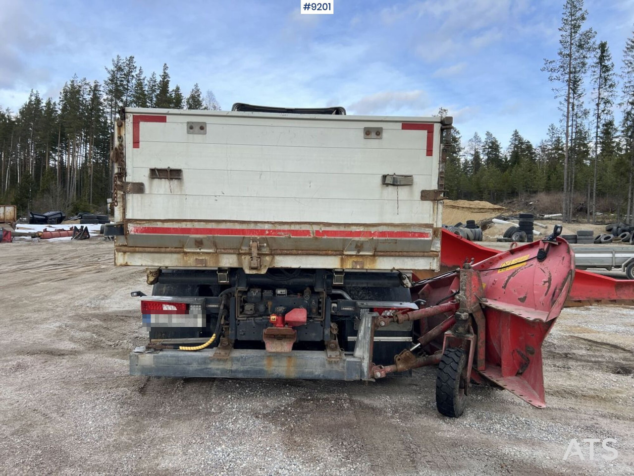 Scania R520 Tipper truck with plow equipment and underbite - شاحنة قلاب: صورة 3 Scania R520 Tipper truck with plow equipment and underbite - شاحنة قلاب: صورة 3