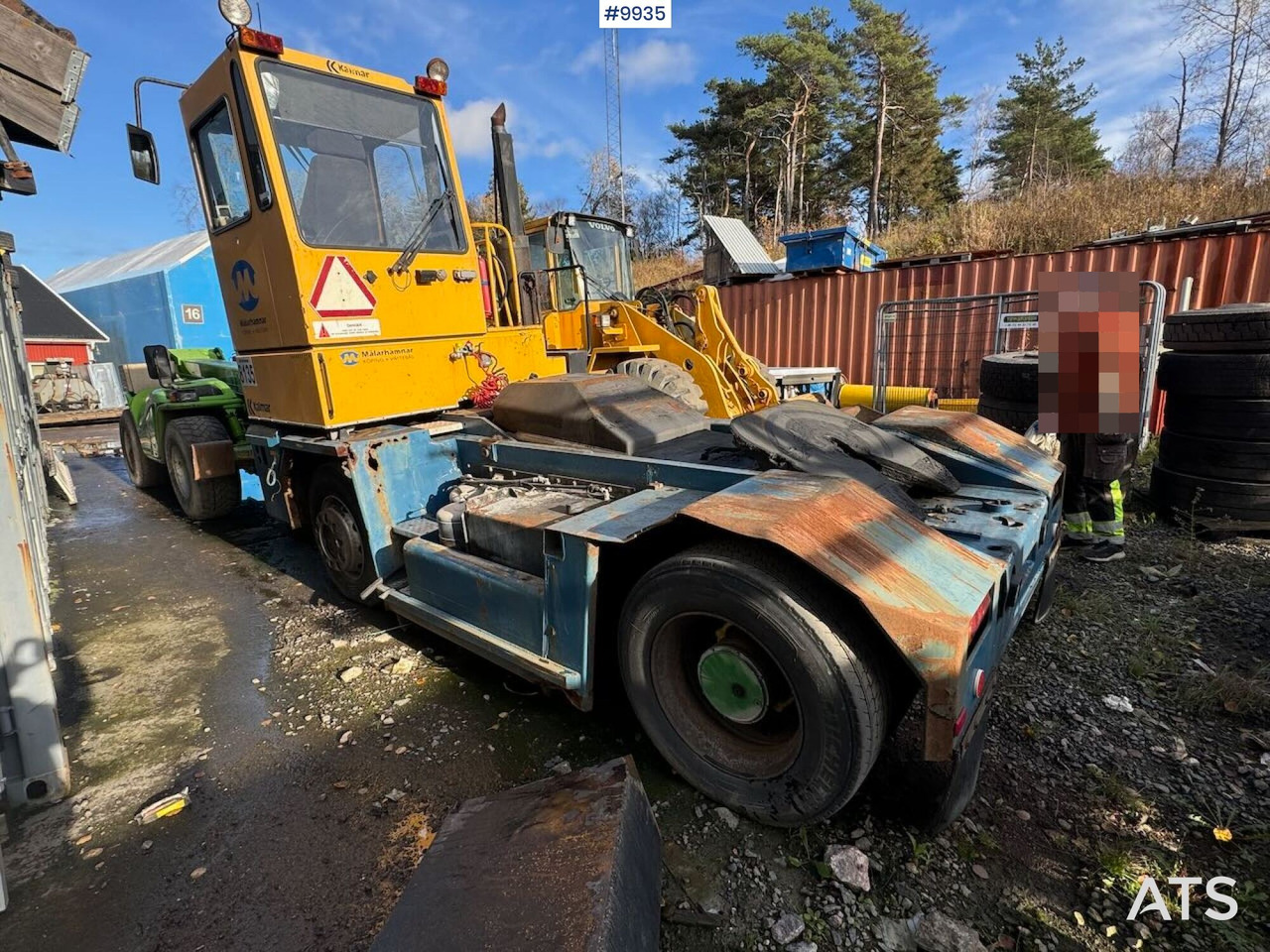 Sisu Terminaltraktor Rep object - جرار المحطة: صورة 2 Sisu Terminaltraktor Rep object - جرار المحطة: صورة 2