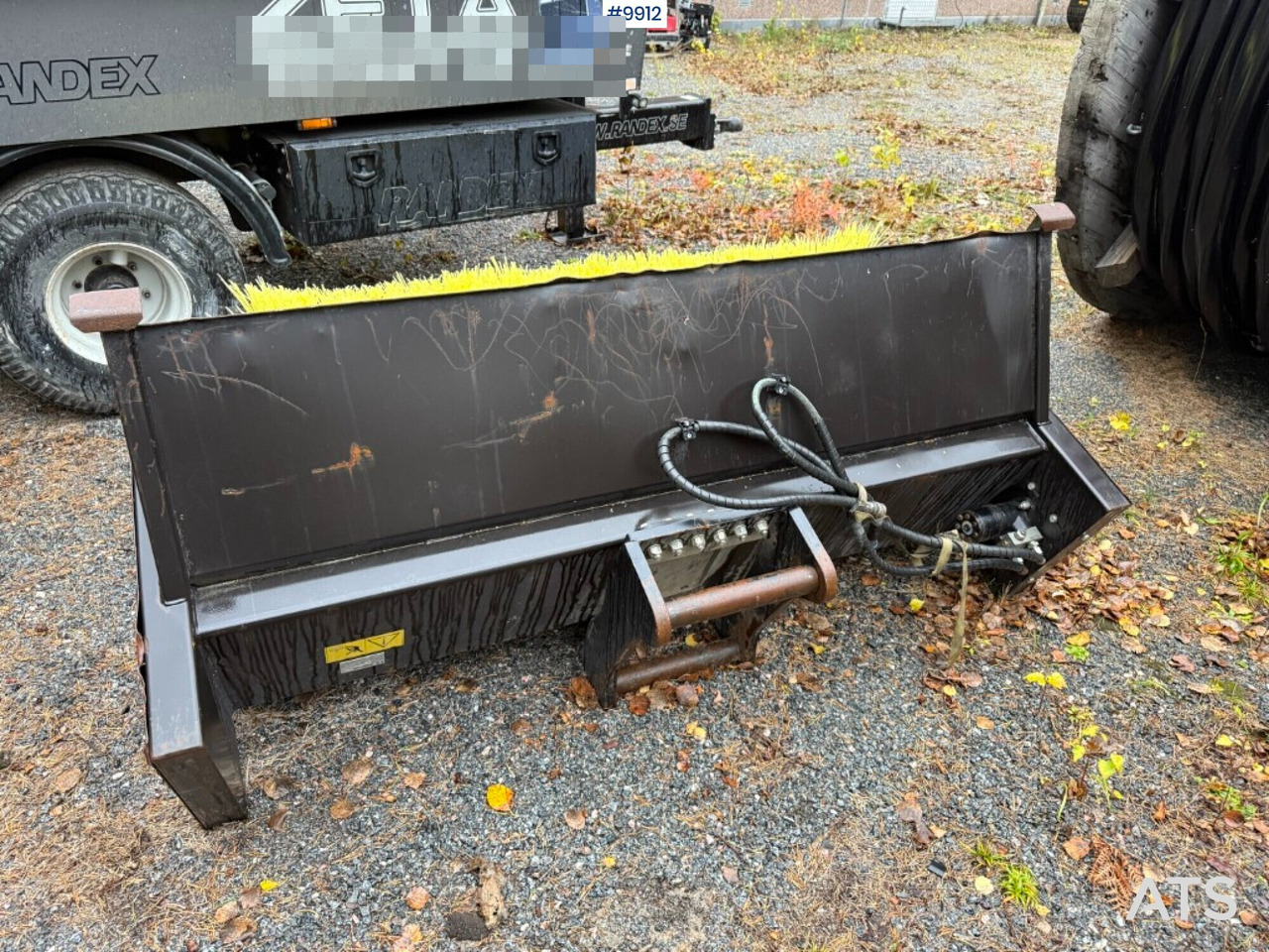 Sweeper Engcon SOP-SR1800-S60 - مكنسة: صورة 2 Sweeper Engcon SOP-SR1800-S60 - مكنسة: صورة 2