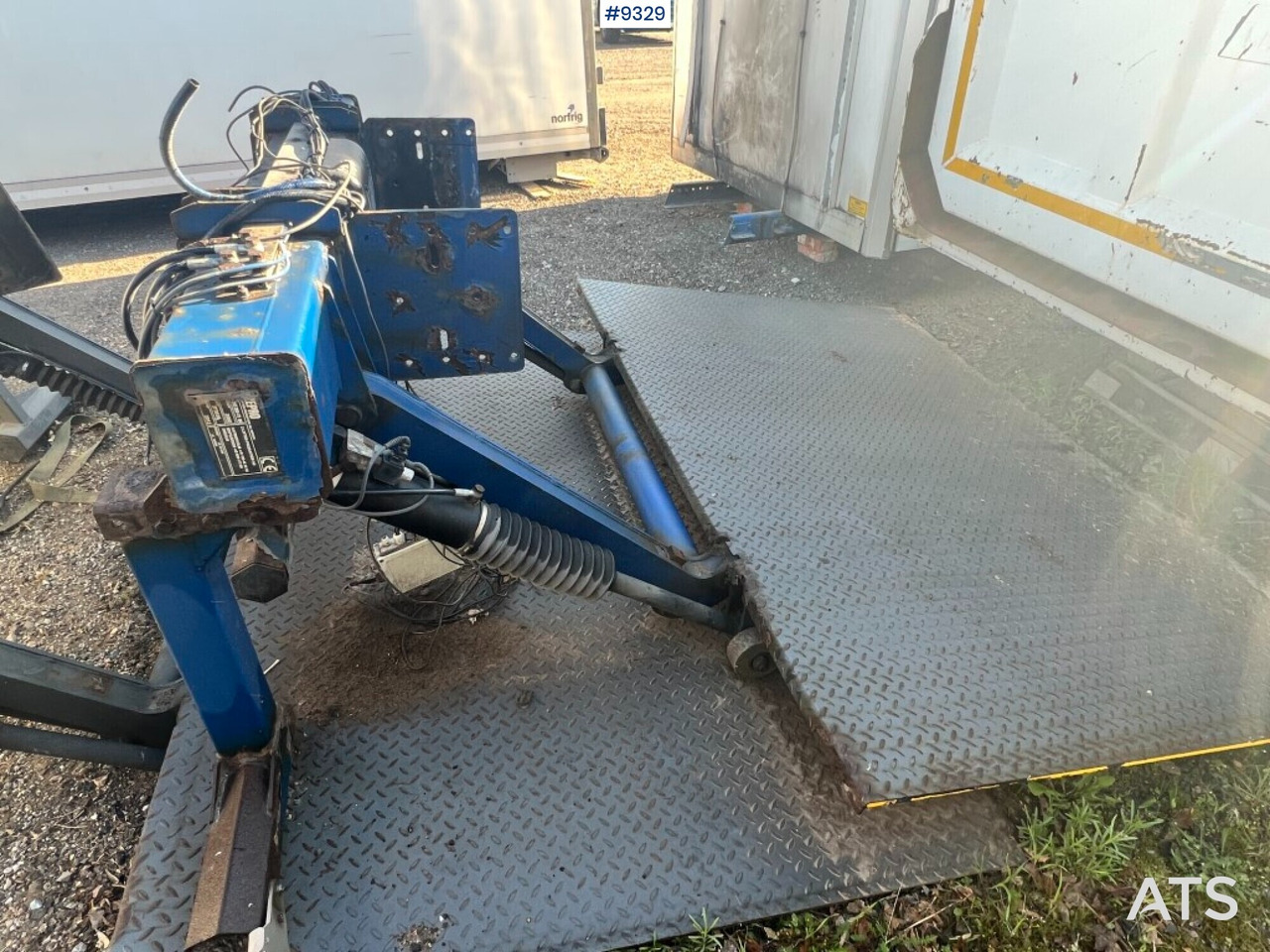 Tail lift - Zepro- ZHD2000-175MA - رافعة هيدروليك خلفية: صورة 3 Tail lift - Zepro- ZHD2000-175MA - رافعة هيدروليك خلفية: صورة 3