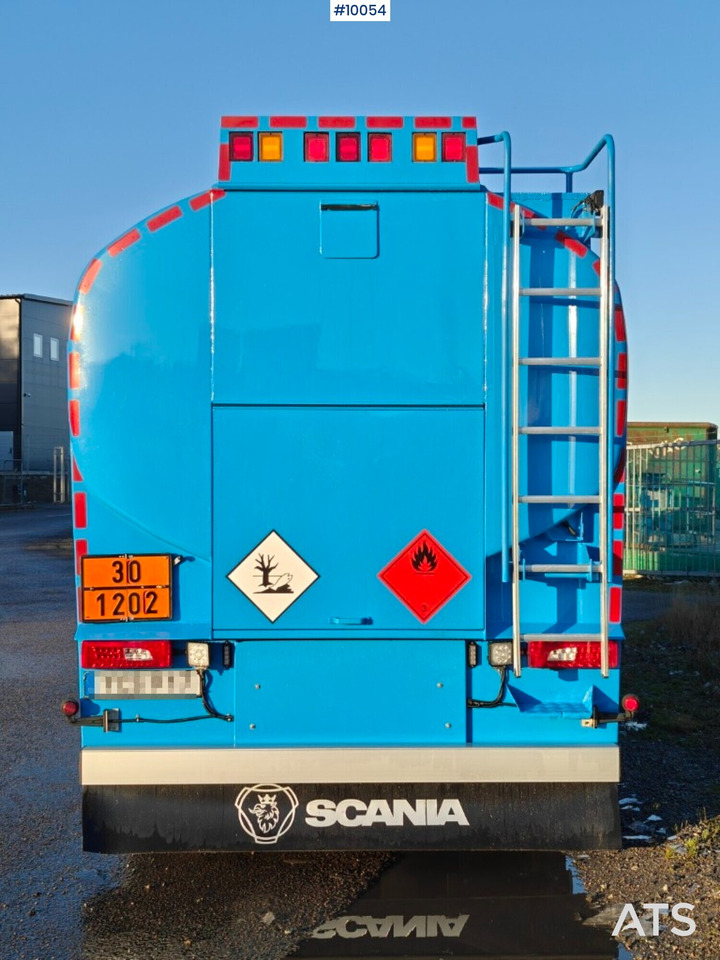 شاحنة صهريج Tank truck Scania G450 6X2: صورة 9