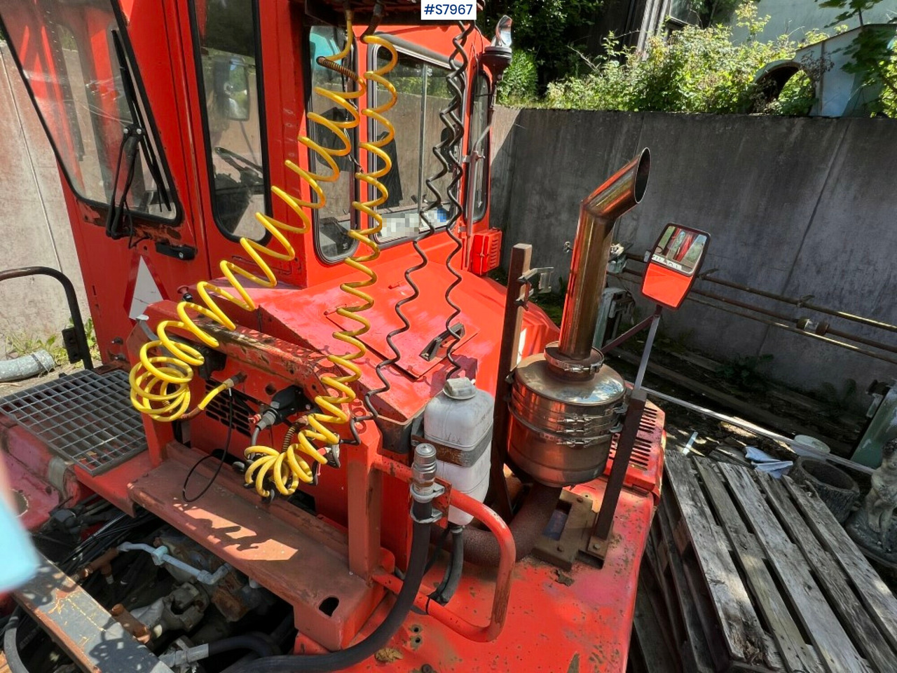 Terminal tractor Kalmar TA 3544 - جرار المحطة: صورة 5 Terminal tractor Kalmar TA 3544 - جرار المحطة: صورة 5