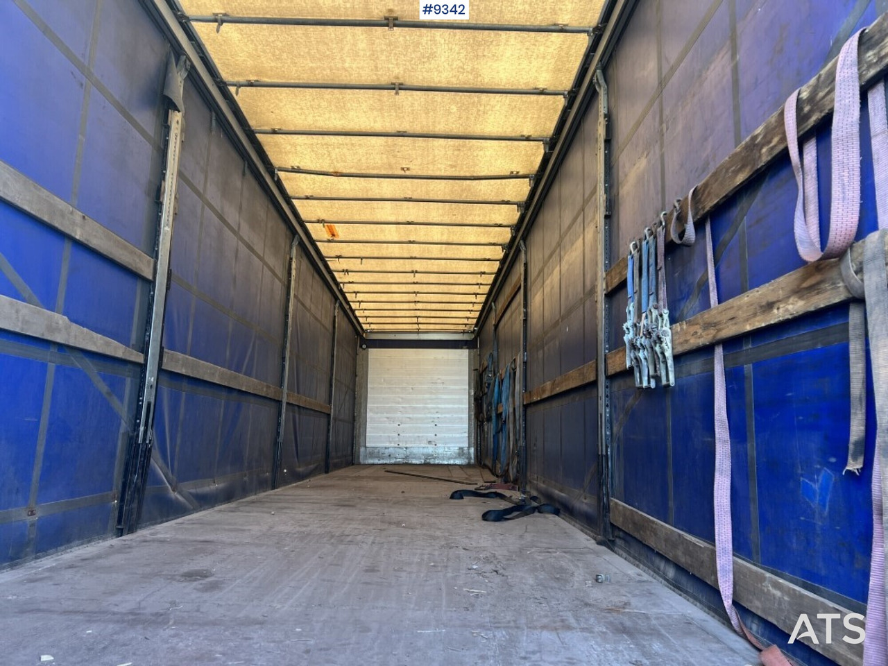 Trailer SCHMITZ CARGOBULL - نصف مقطورة ستارة: صورة 2 Trailer SCHMITZ CARGOBULL - نصف مقطورة ستارة: صورة 2