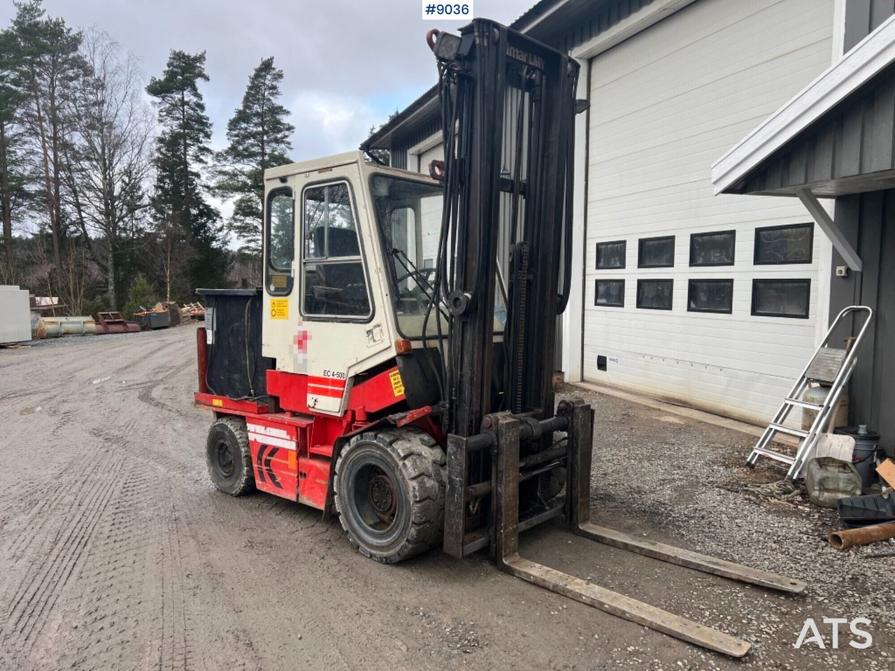 Truck Kalmar EB 4-500 with battery charger and extra tire - رافعة شوكية: صورة 1 Truck Kalmar EB 4-500 with battery charger and extra tire - رافعة شوكية: صورة 1