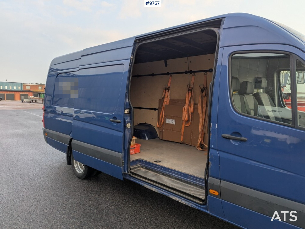 Volkswagen Crafter 50 van, C-registered - فان: صورة 5 Volkswagen Crafter 50 van, C-registered - فان: صورة 5