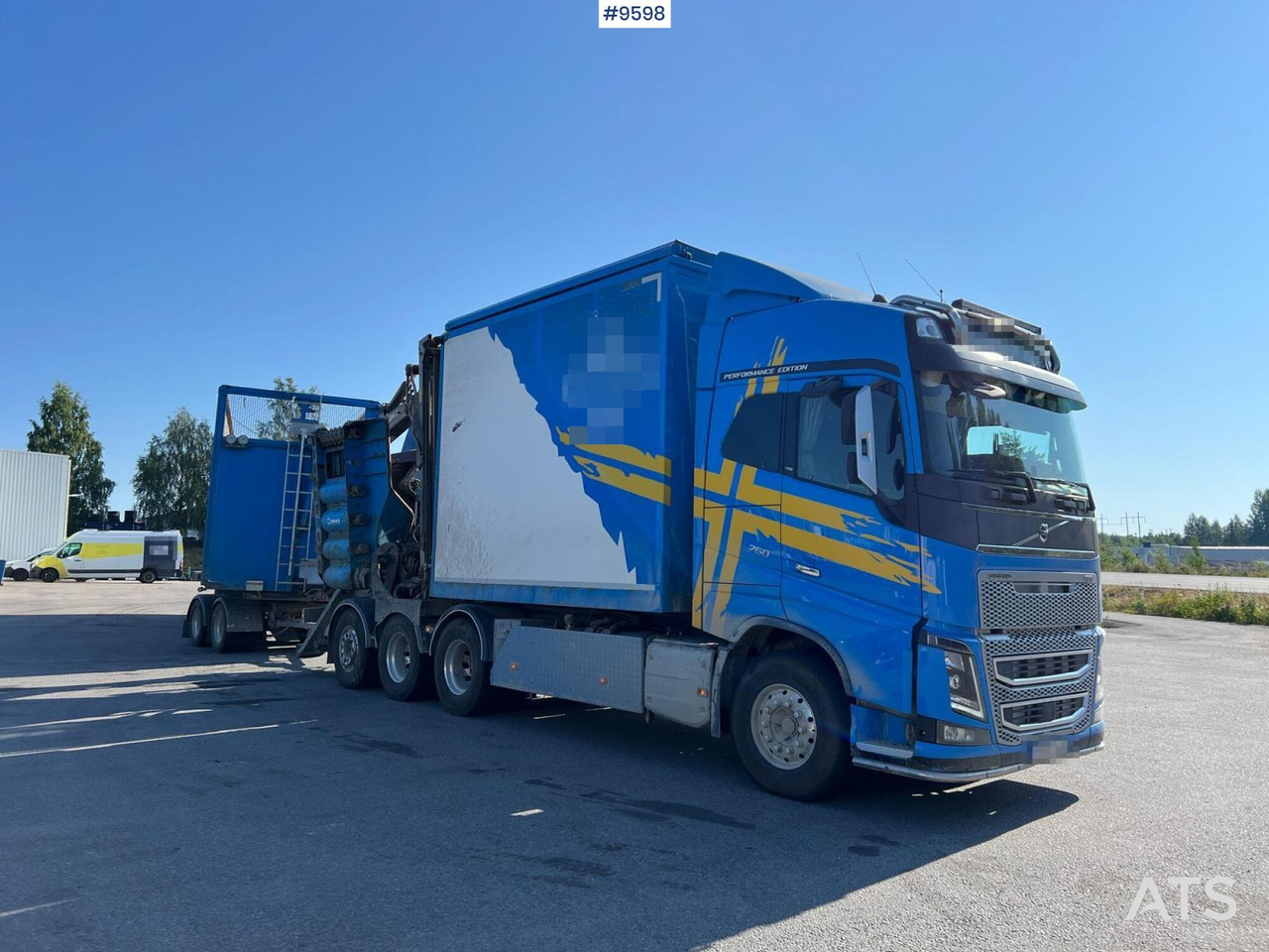 Volvo FH16 8*4 Bruks wood chipper - شاحنة قلاب, شاحنة كرين: صورة 2 Volvo FH16 8*4 Bruks wood chipper - شاحنة قلاب, شاحنة كرين: صورة 2