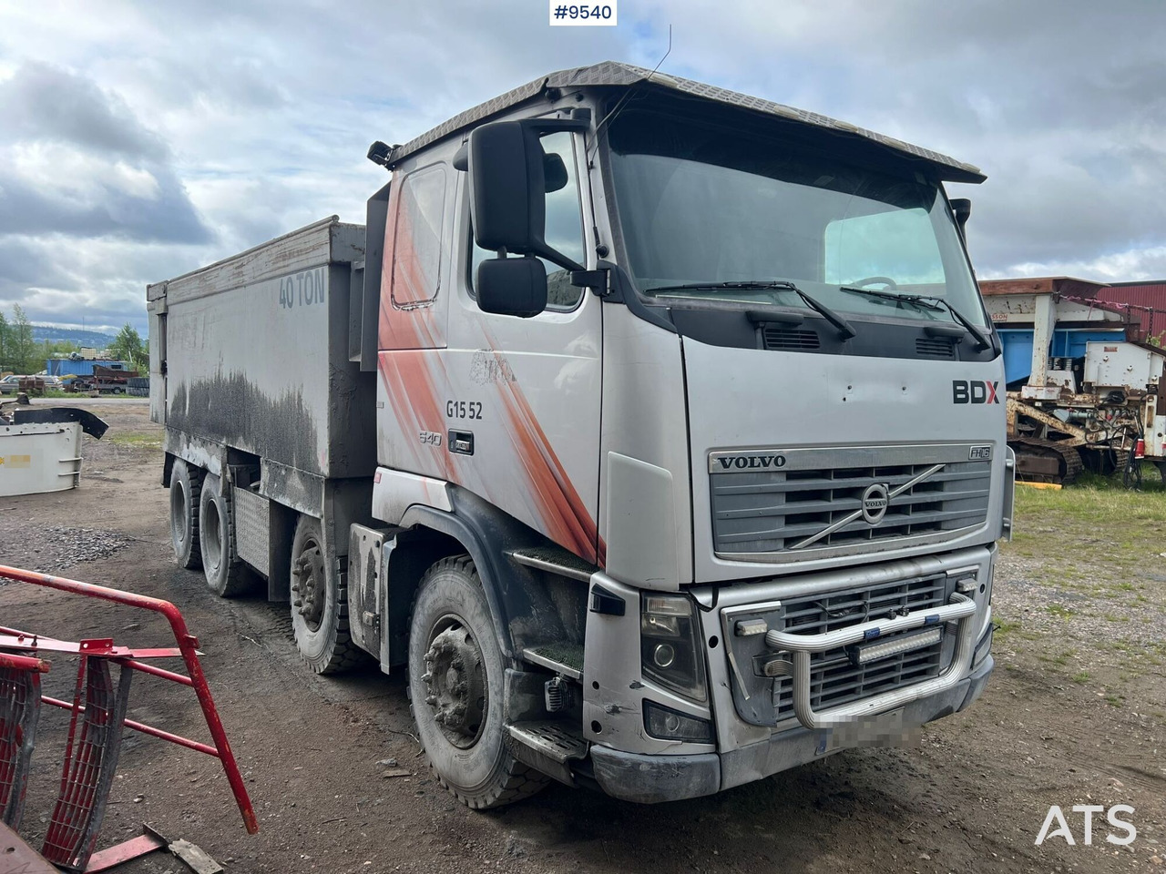 Volvo FH16 8*4 Tipper/Mining truck - شاحنة قلاب: صورة 2 Volvo FH16 8*4 Tipper/Mining truck - شاحنة قلاب: صورة 2