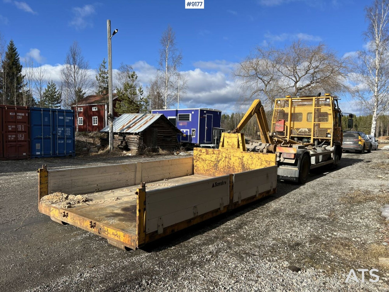 شاحنة ذات خطاف Volvo FL614 4X2 Swap Body Truck with Flatbed: صورة 13