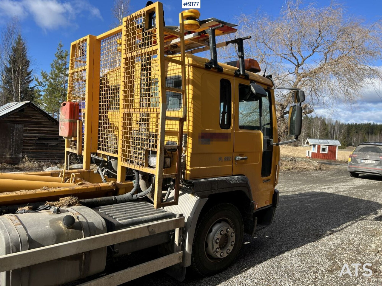 شاحنة ذات خطاف Volvo FL614 4X2 Swap Body Truck with Flatbed: صورة 19