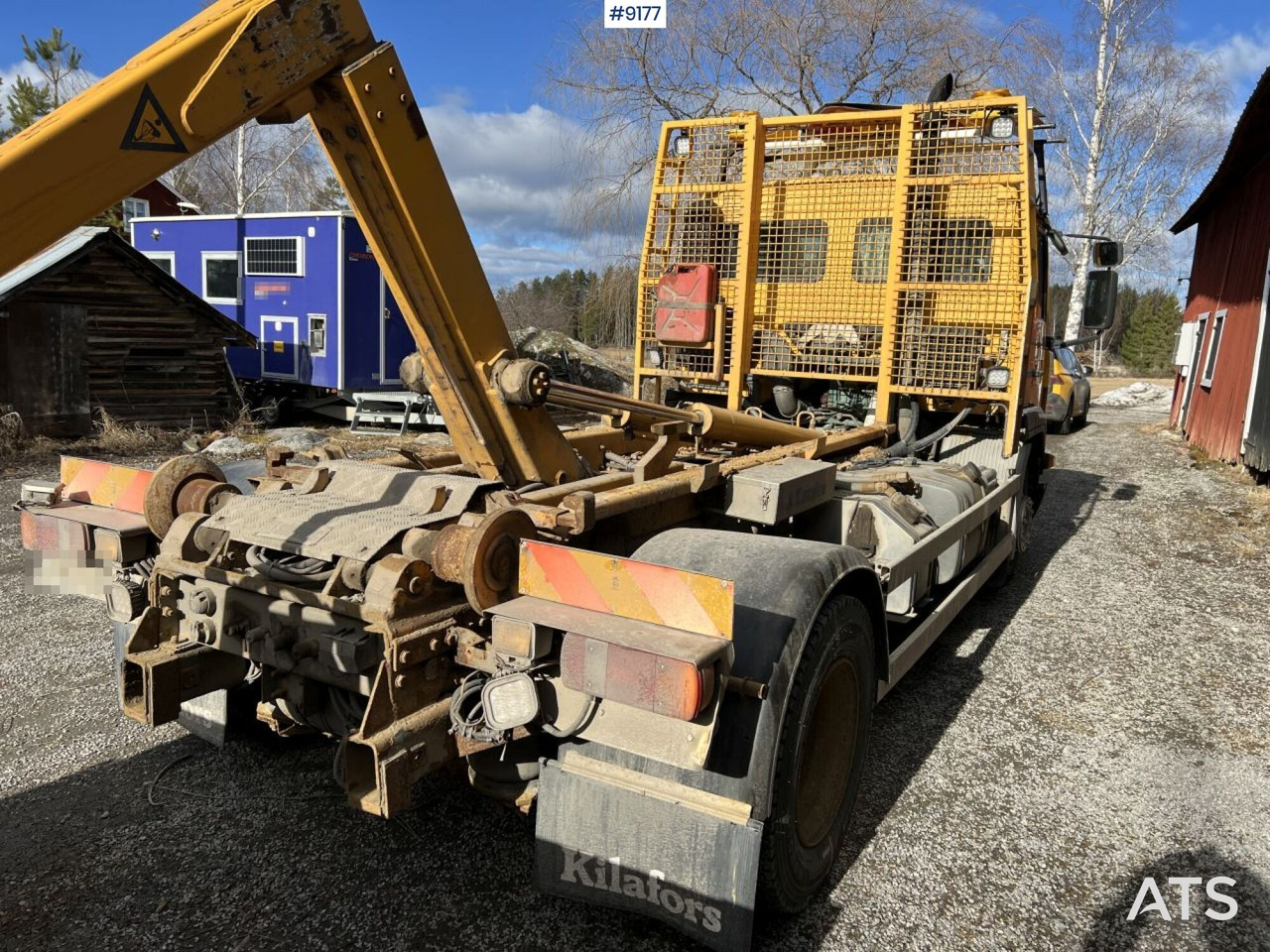 شاحنة ذات خطاف Volvo FL614 4X2 Swap Body Truck with Flatbed: صورة 16