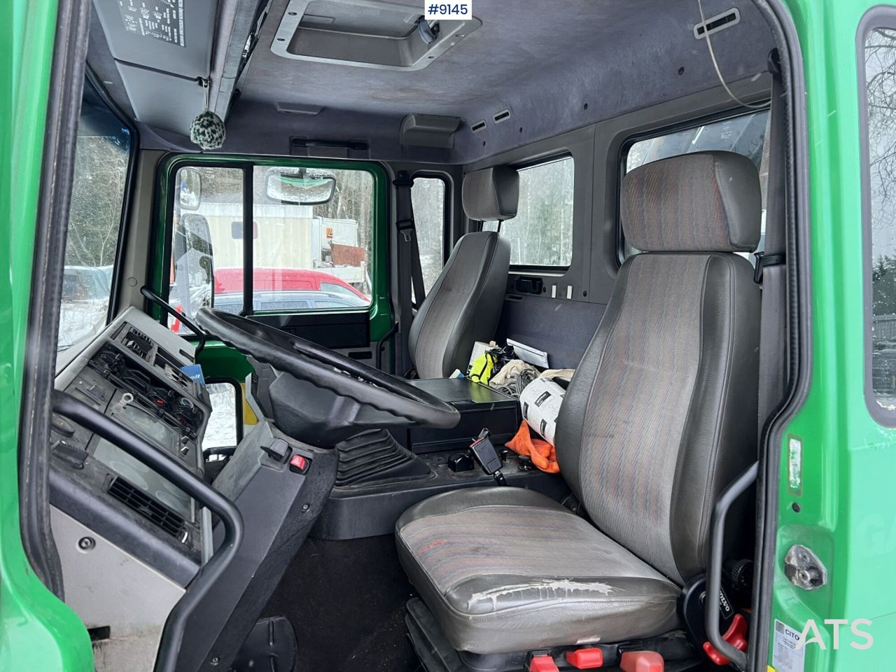 Volvo FL614 4x2 Förlängd med HIAB 105-3 - شاحنة كرين: صورة 5 Volvo FL614 4x2 Förlängd med HIAB 105-3 - شاحنة كرين: صورة 5