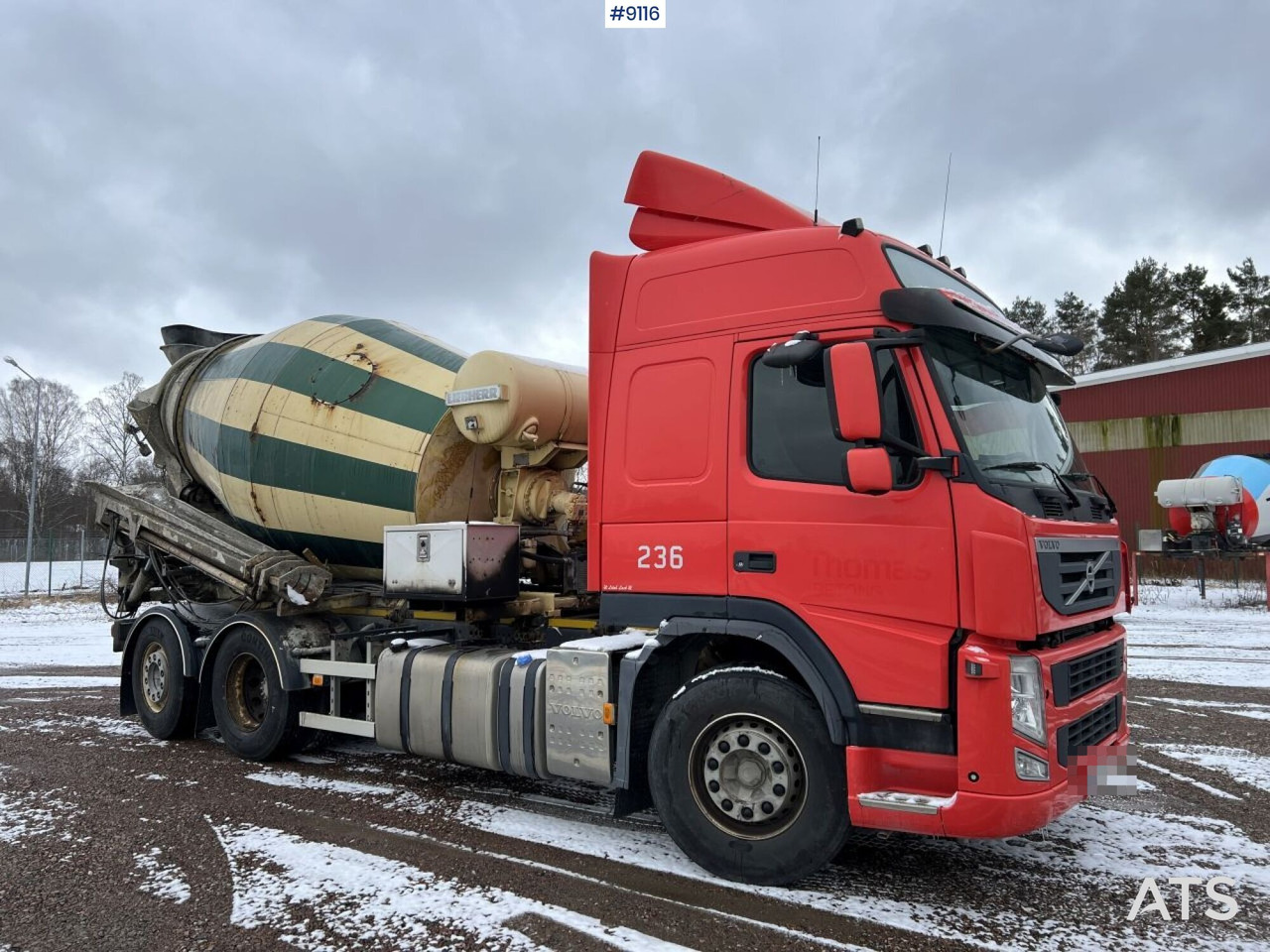 Volvo FM 6X2 Quick lock with concrete rotator (VIDEO) - شاحنة خلاطة خرسانة: صورة 2 Volvo FM 6X2 Quick lock with concrete rotator (VIDEO) - شاحنة خلاطة خرسانة: صورة 2